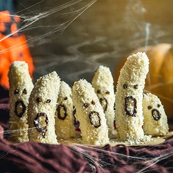 Halloween recipes Frozen Banana Ghosts