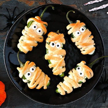 Halloween recipes Jalapeno Popper Mummies